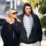 MARIA SHARAPOVA ENGAGED