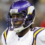 Vikings’ and Titans’ troubles mount